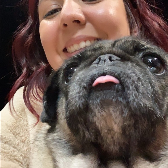 Meet your Posher, Xochitl - Picture 1 of 1